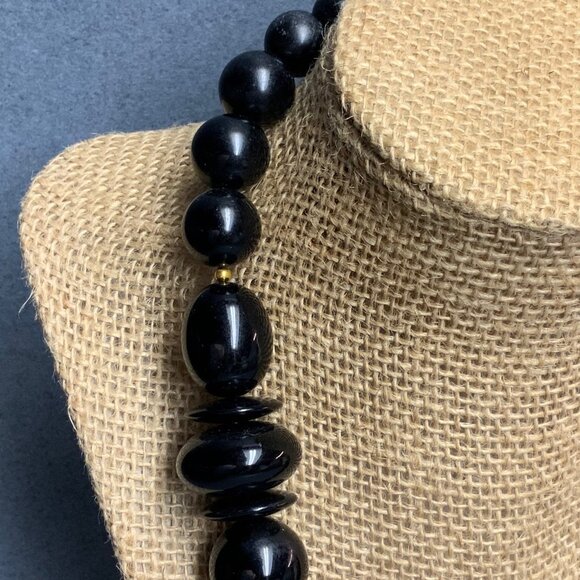 Vintage Chunky Beaded Necklace 21 In Black Gold Faceted Fluted Oval Geometric - Picture 2 of 7